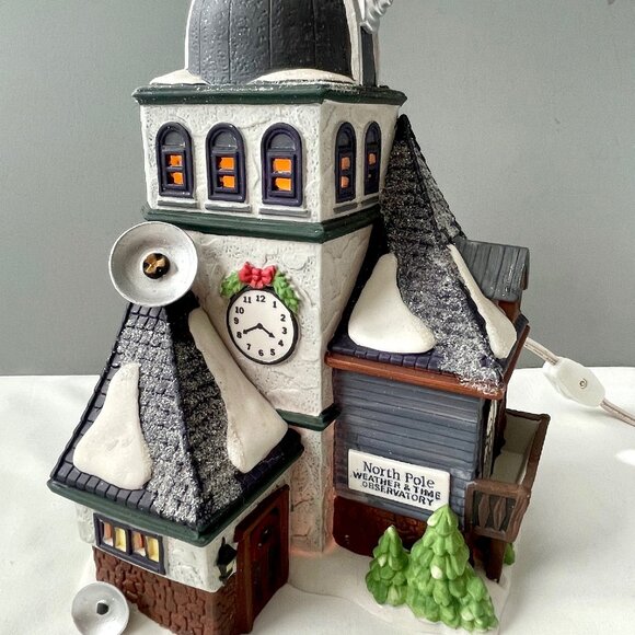 Department 56 North Pole Series Weather and Time Observatory Lighted 56.56385 - Picture 10 of 14